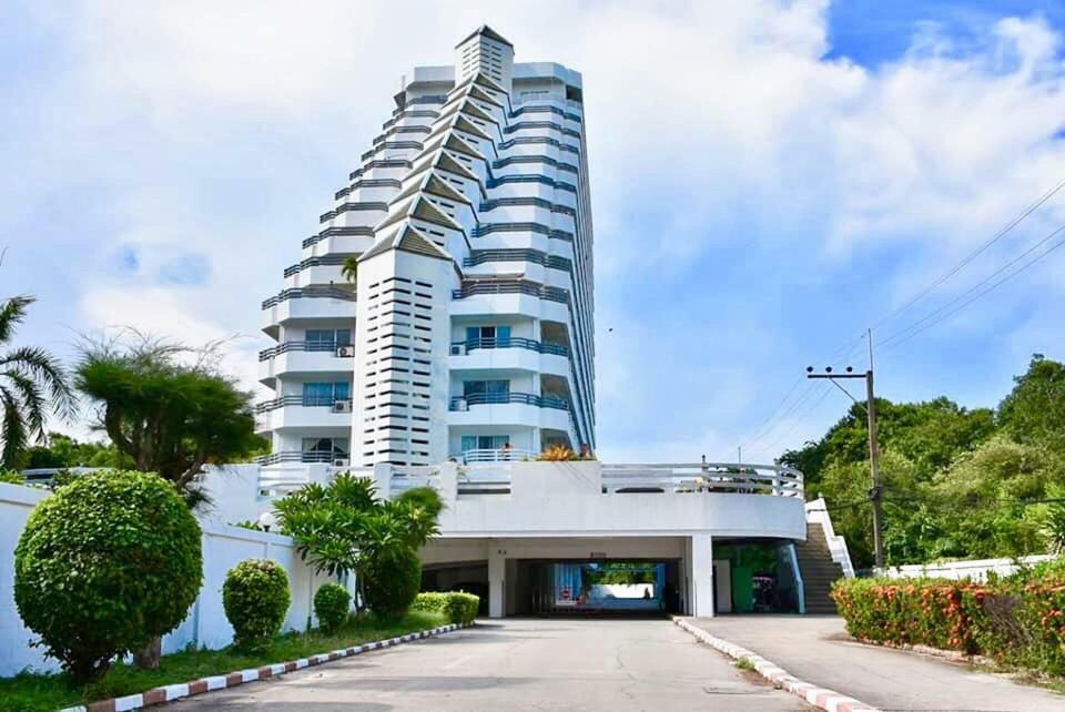 Rayong Condochain By Rainbow Ban Phe Eksteriør billede